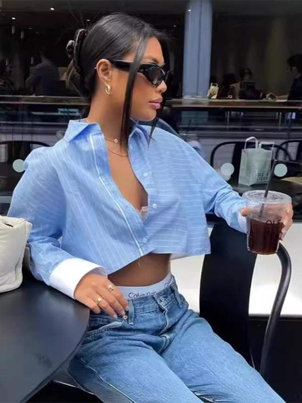 Fashionable contrast striped short shirt + shorts two-piece set - Top / S