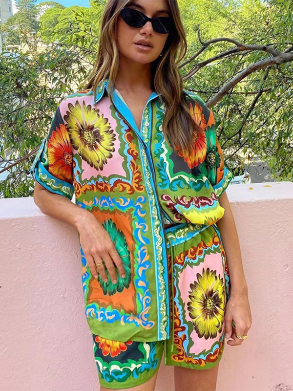 Loose casual fashionable and versatile printed daisy flower shorts and shirt two sets - Green / S