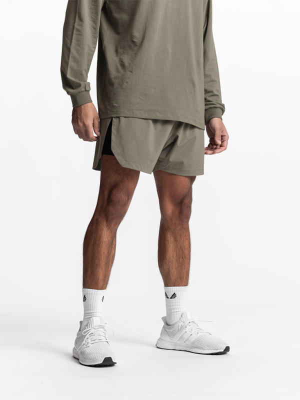 Men’s fake two-piece trousers multi-pocket running training sports shorts