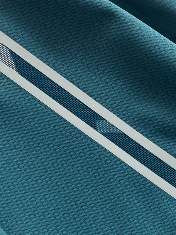Teal fabric with white stripe for Men’s sports outdoor fitness breathable stretch T-shirt