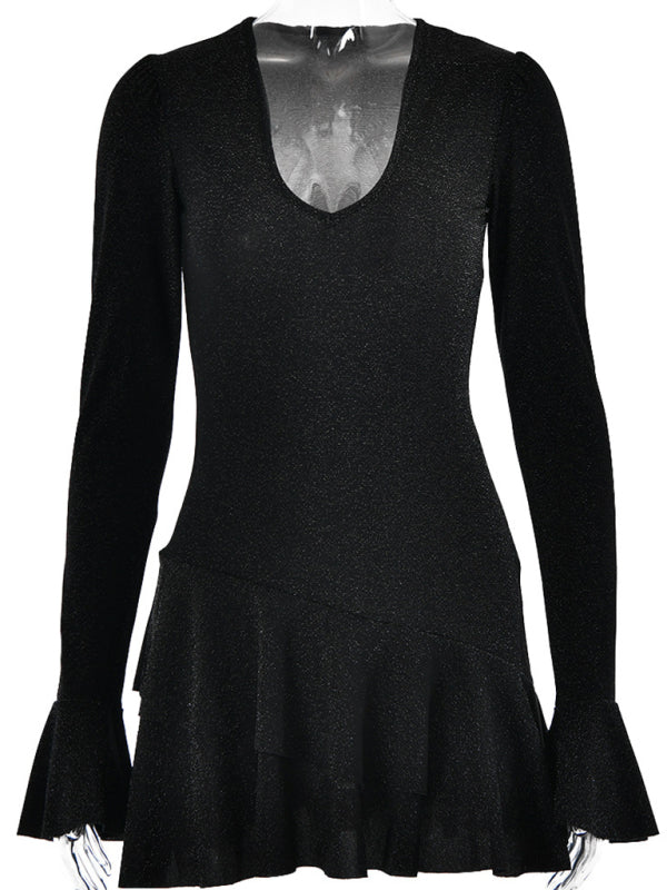 New deep V-neck dress for women fashionable bell sleeves tight and sexy hip-hugging short skirt