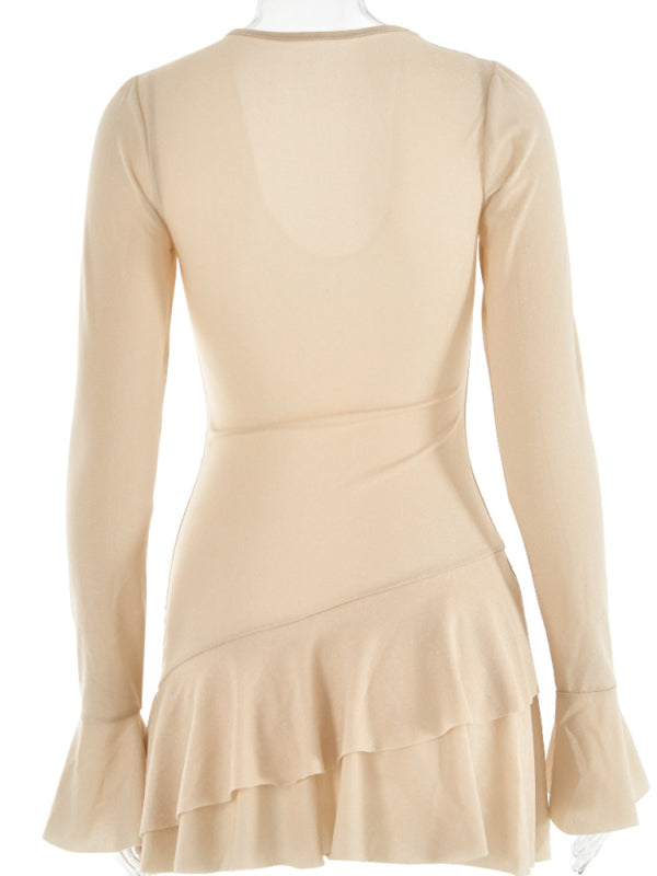 New deep V-neck dress for women fashionable bell sleeves tight and sexy hip-hugging short skirt