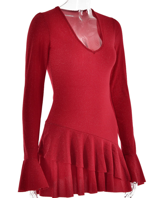New deep V-neck dress for women fashionable bell sleeves tight and sexy hip-hugging short skirt