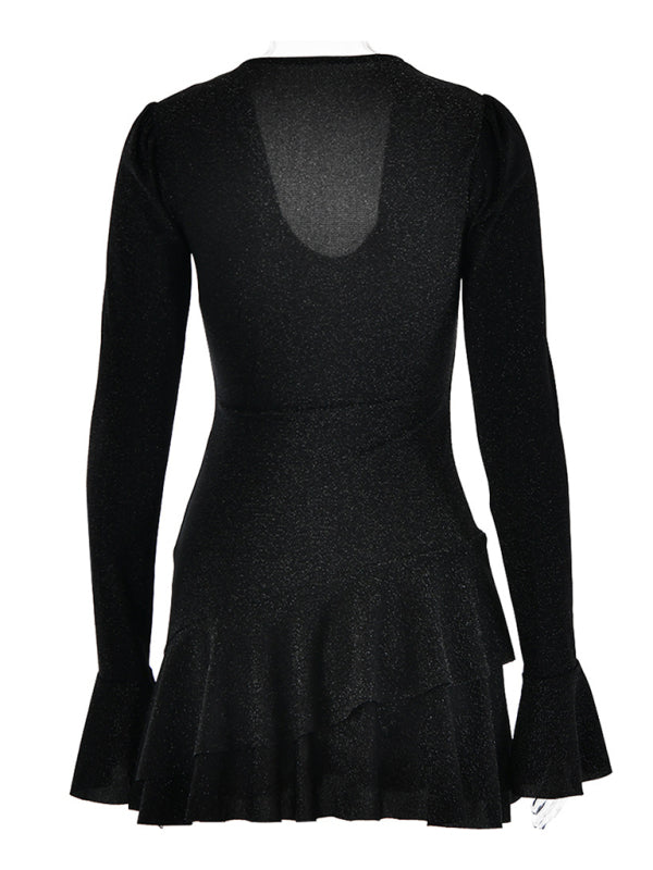 New deep V-neck dress for women fashionable bell sleeves tight and sexy hip-hugging short skirt