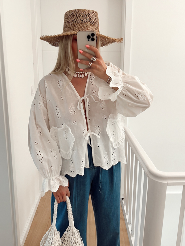 New Embroidered Heart Pocket Women’s Shirt Top - White / XS