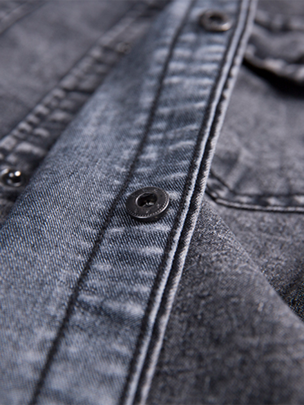 New Men’s Solid Color Denim Pocket Decorated Short Sleeve Shirt