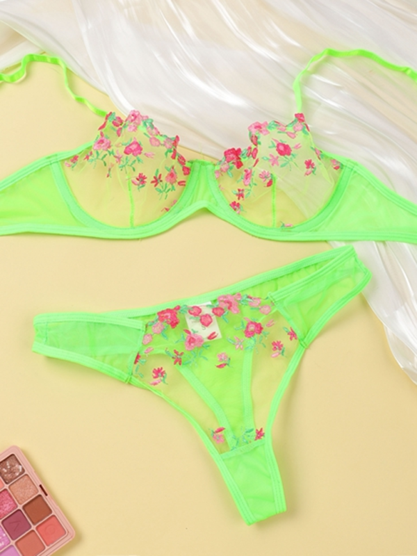 Sexy Floral Knit Lingerie Set in Polyester Fabric - Pale green / S
