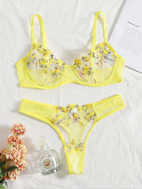 Sexy Floral Knit Lingerie Set in Polyester Fabric - Yellow / S