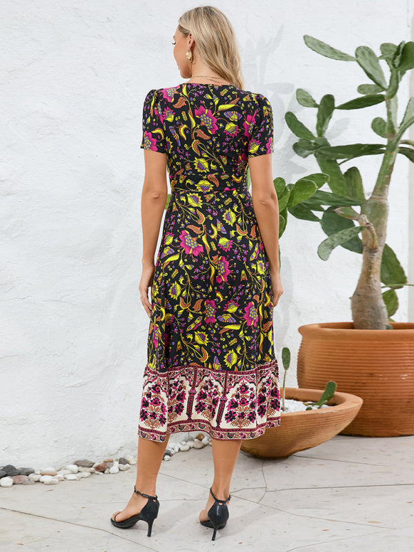 Sexy short-sleeved V-neck dress bohemian beach retro floral skirt