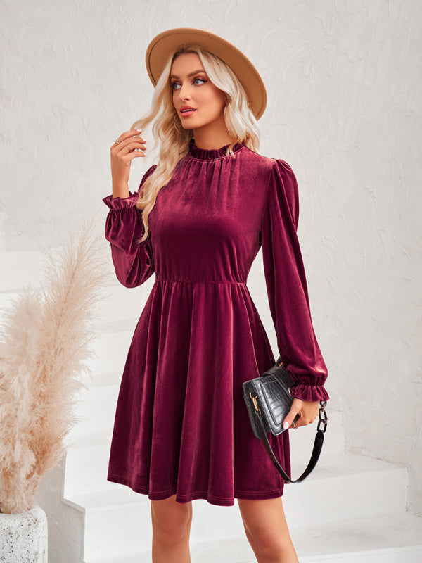 Turtleneck velvet solid color waist dress - Closther