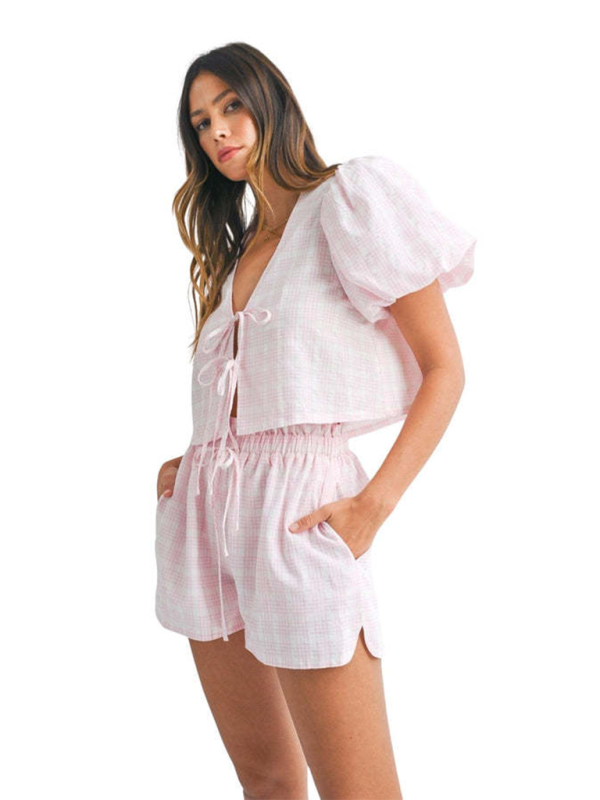 V-neck tie bow puff sleeve top casual shorts plaid two-piece suit - Pink / S