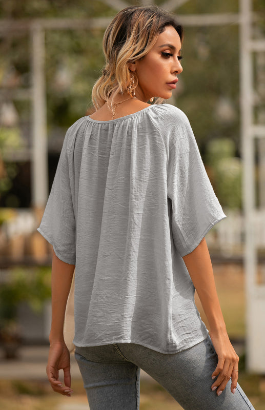 Gray textured blouse with square neck and short sleeves for women