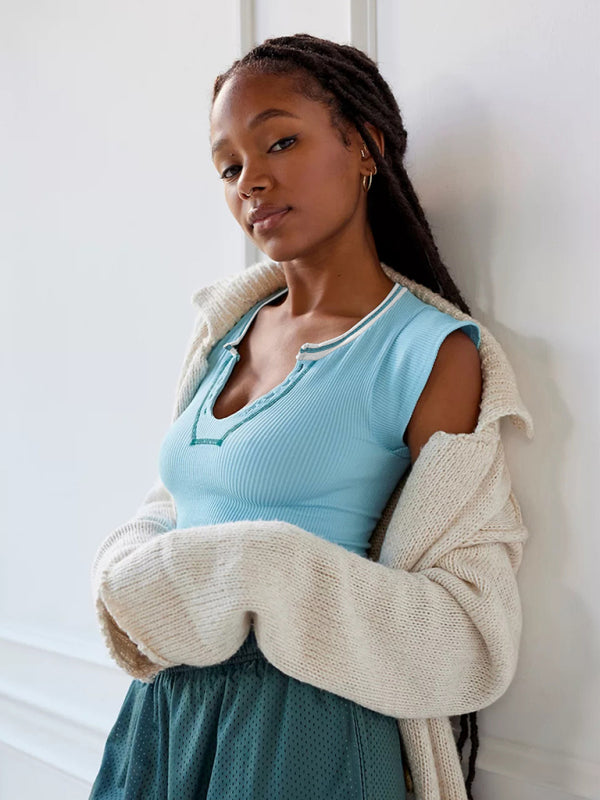 Women’s Knitted Half Cardigan Small Flying Sleeve Short Vest