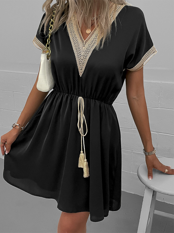 Women’s Short Sleeve Lace Panel Casual Dress