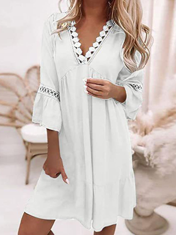 Women’s V-neck printed lace paneled bohemian dress - White / S