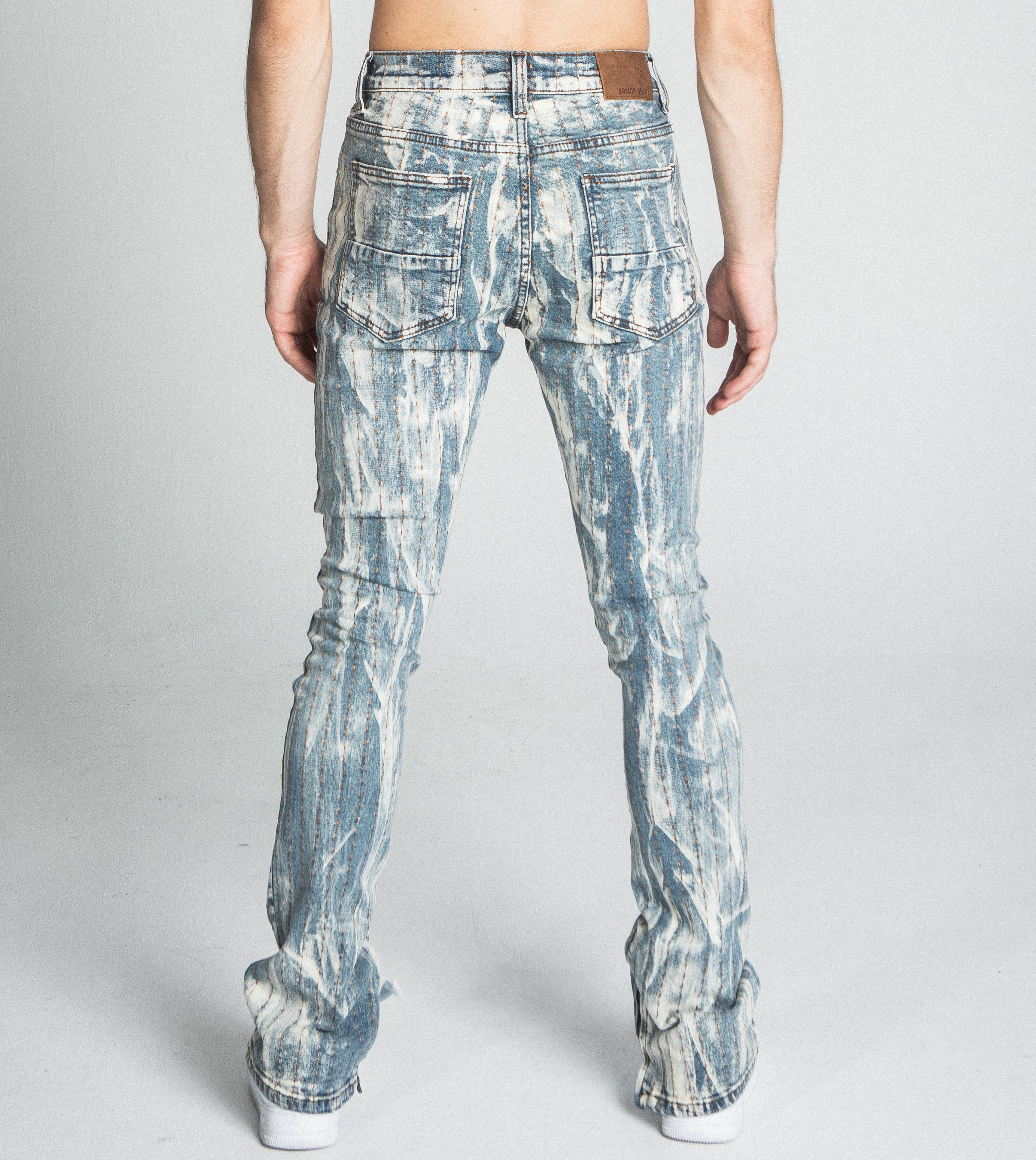 AJ17SK THREAD LINE STACKED JEANS