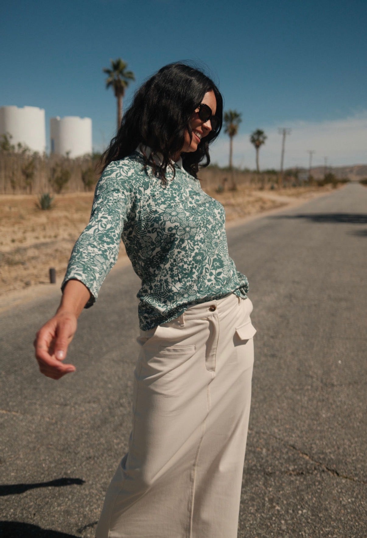STRETCH DENIM SKIRT - TAN