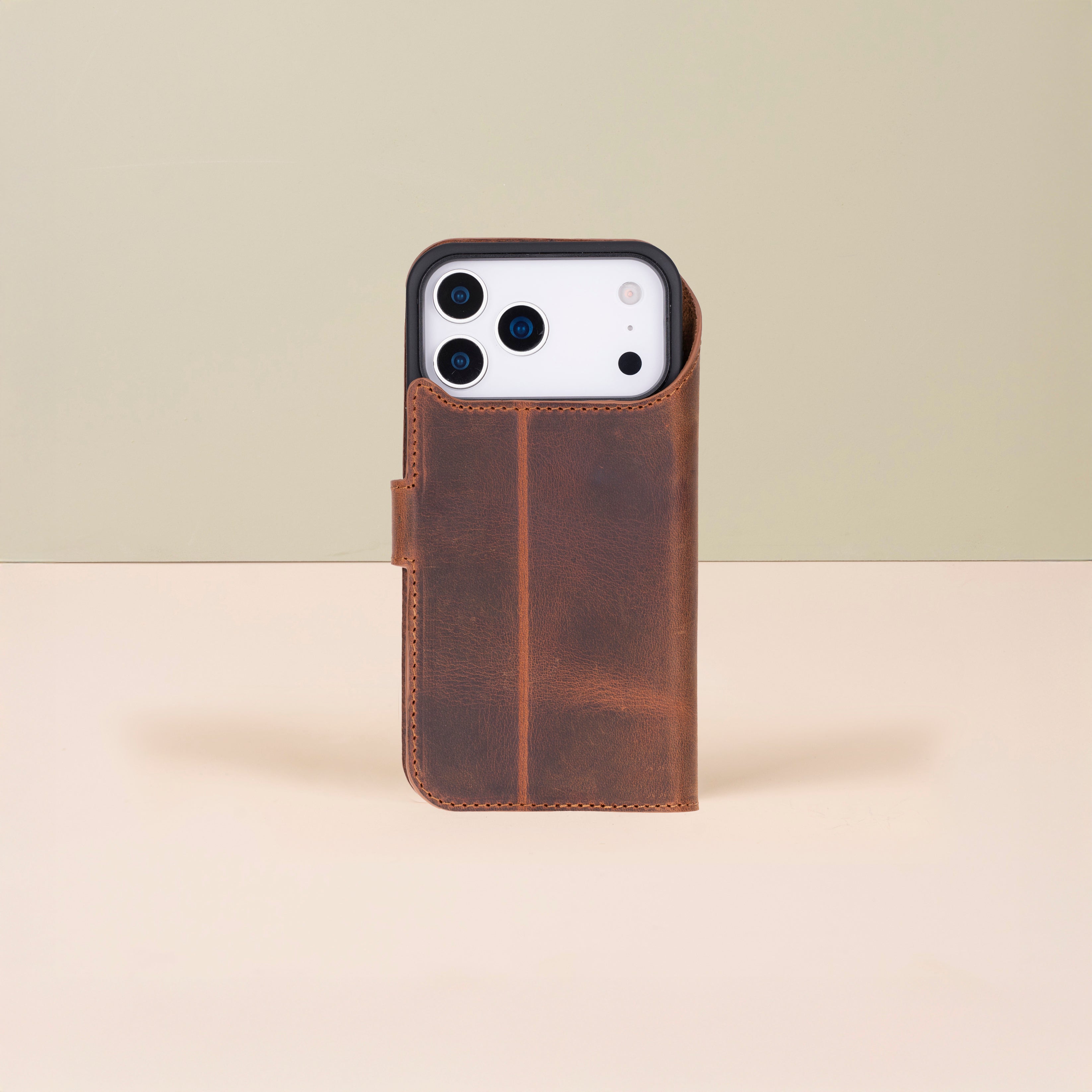 Leather iPhone 17 Pro Wallet Case – Brown - Austin