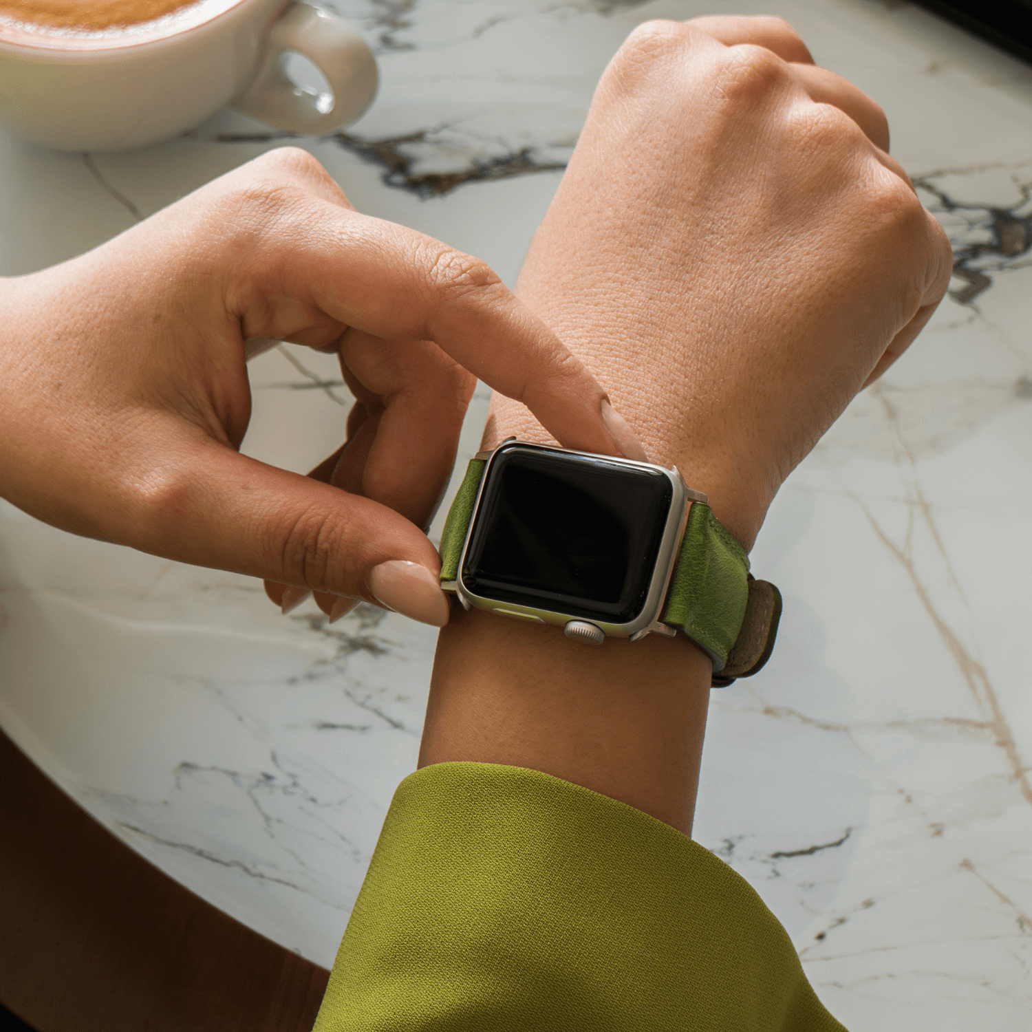 Luxury Double Wrap Cream Leather Apple Watch Band - San Diego