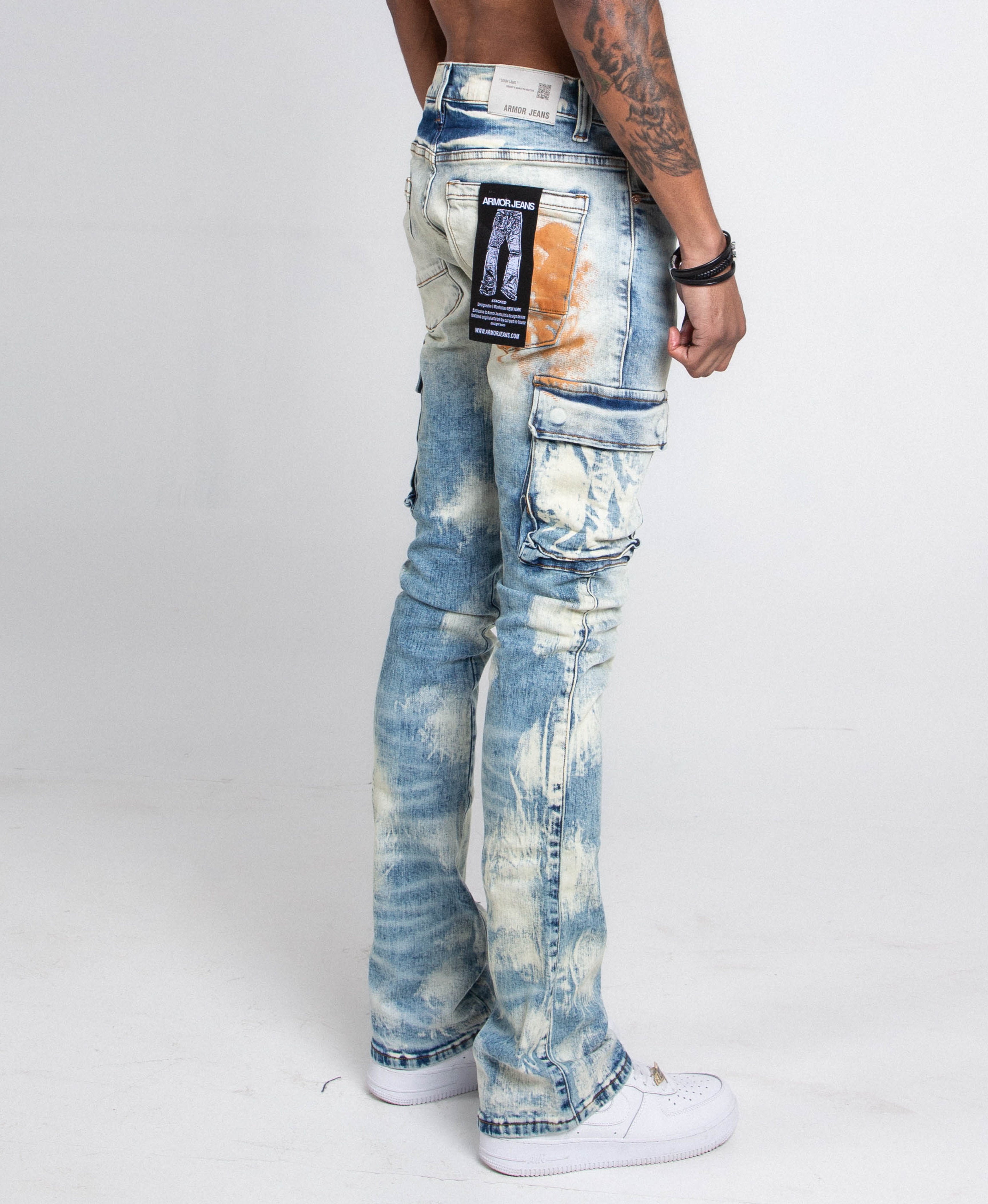 AJ29SK GREY/WHITE WASH STACKED CARGO JEANS