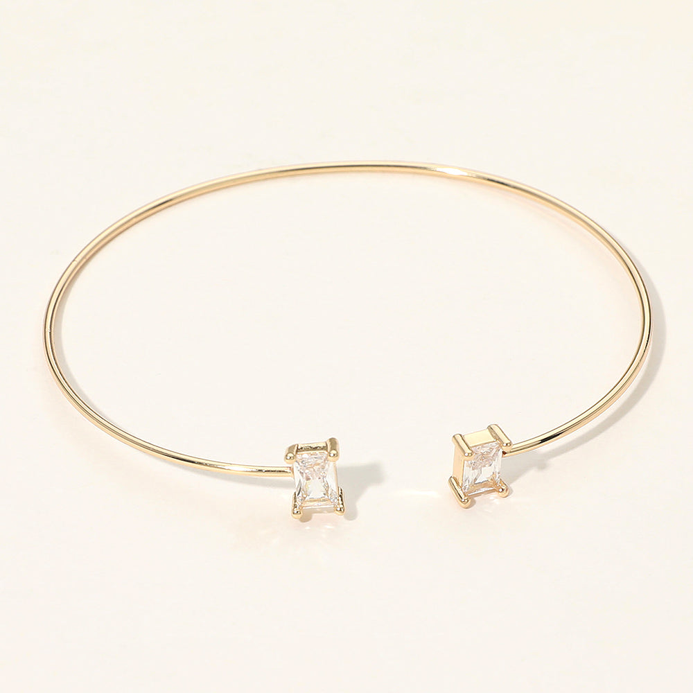 SECRET BOX_Minimal Rectangular Stone Cluster Tip Cuff Bracelet