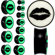 Black Acrylic Lipstick Kiss Glow in Dark Double Flare Plug Set by Onyx O