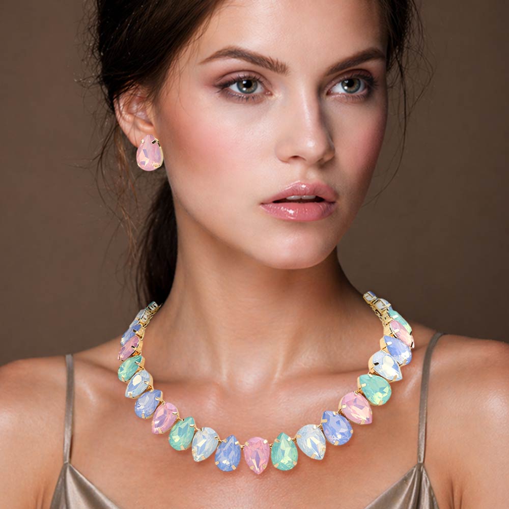 Teardrop Stone Cluster Link Evening Necklace