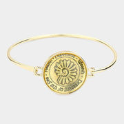 Happiness.. Shell hook bracelet
