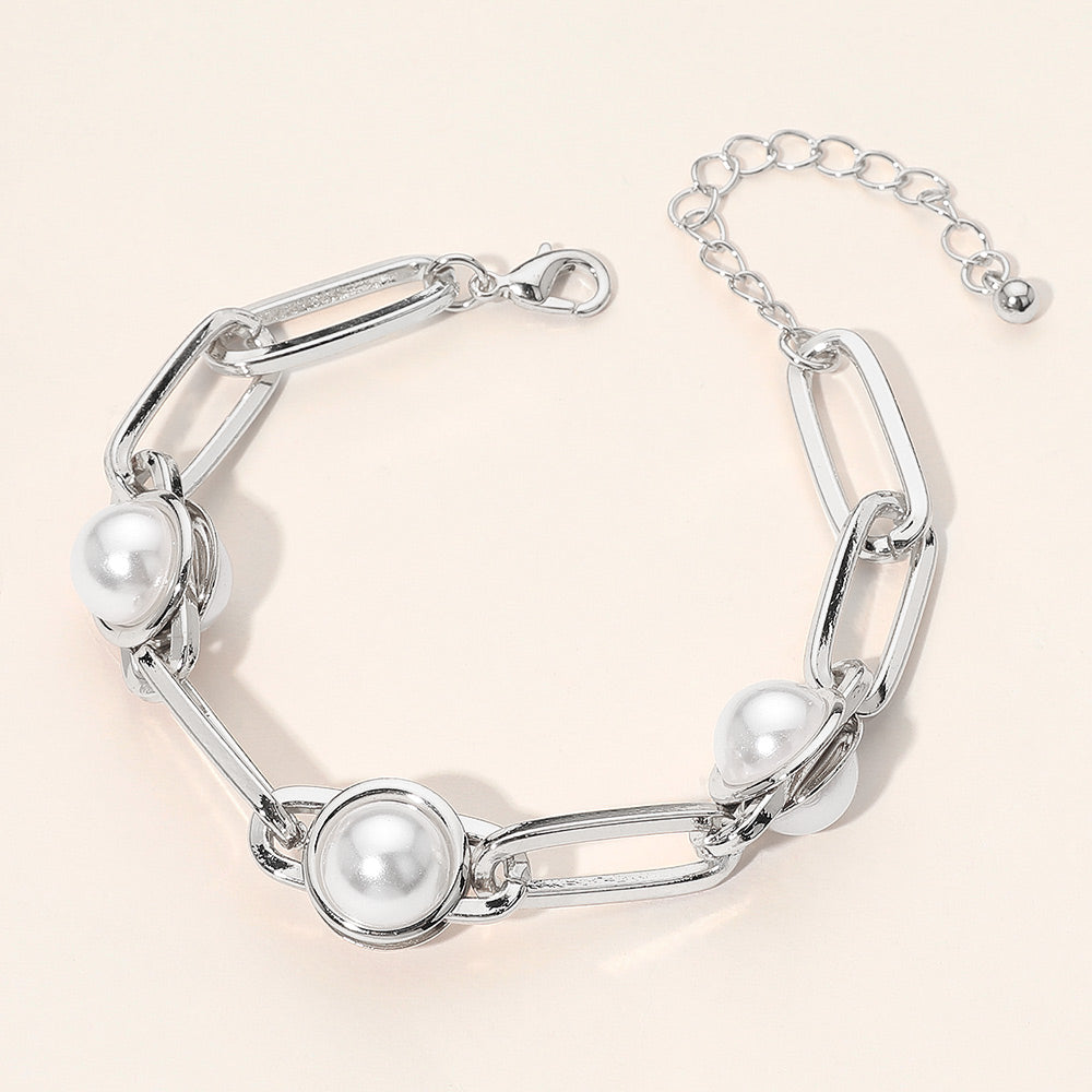 Pearl Cluster Link Paperclip Chain Bracelet