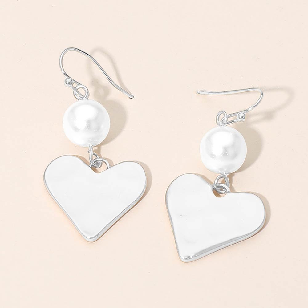 Matte Hammered Metal Heart Pearl Link Drop Earrings