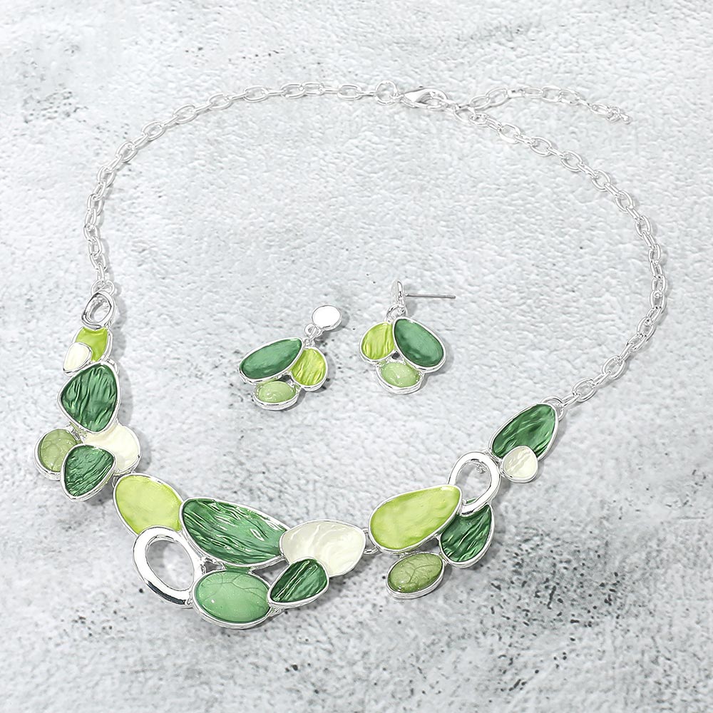 Organic Shape Link Statement Necklace
