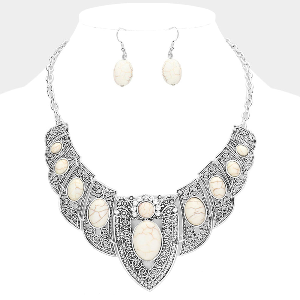 Antique Metal Natural Stone Embellished Necklace