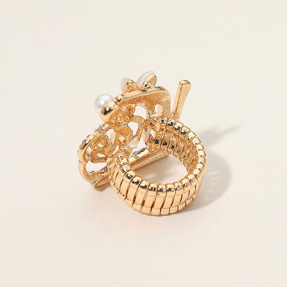 Rhinestone Pave High Heel Flower Lipstick Stretch Ring