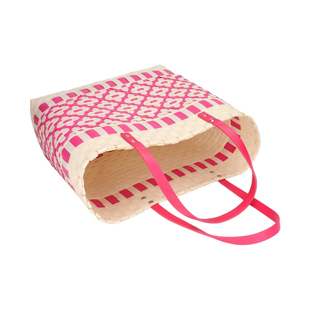Quatrefoil Patterned Basket Weave Tote Bag / Shoulder Bag