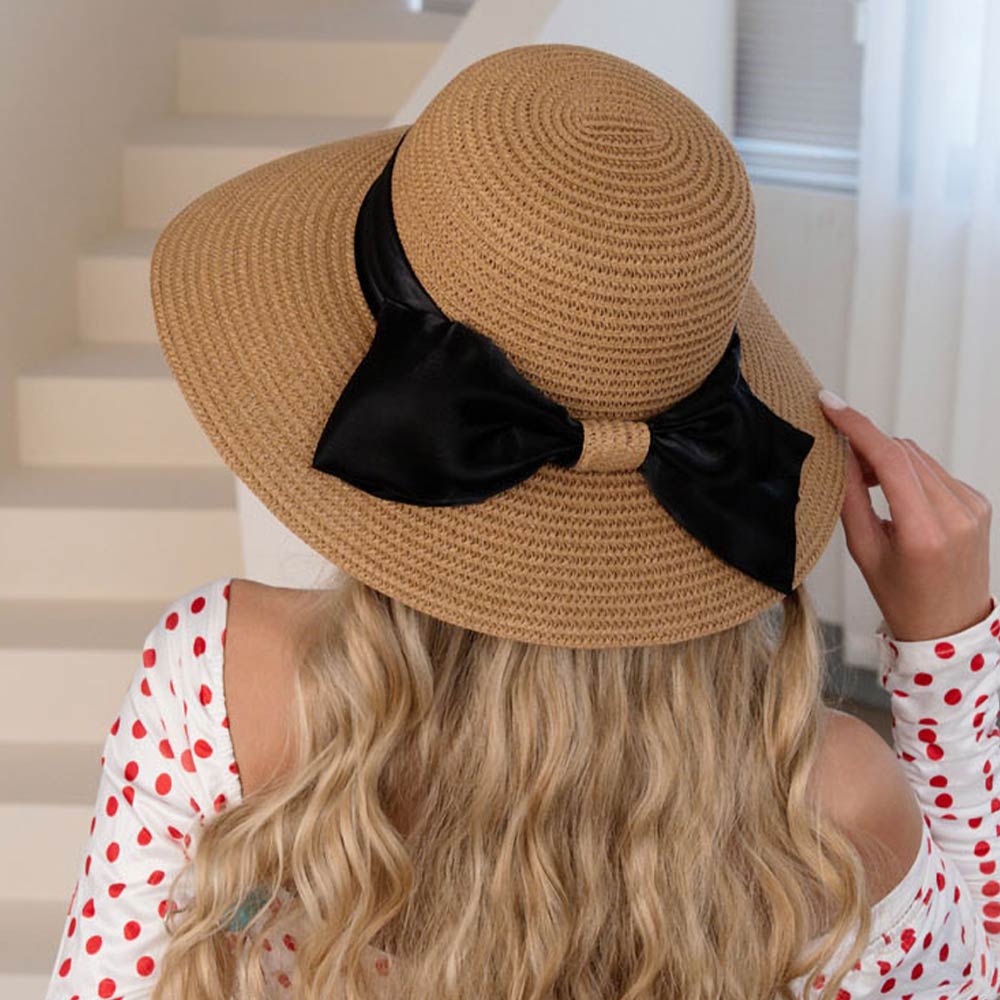 Bow Accent Wide Brim Straw Sun Hat