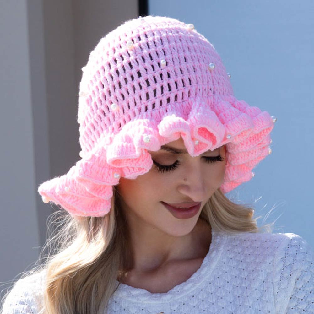 Women's Pearl Embellished Chunky Crochet Bucket Hat