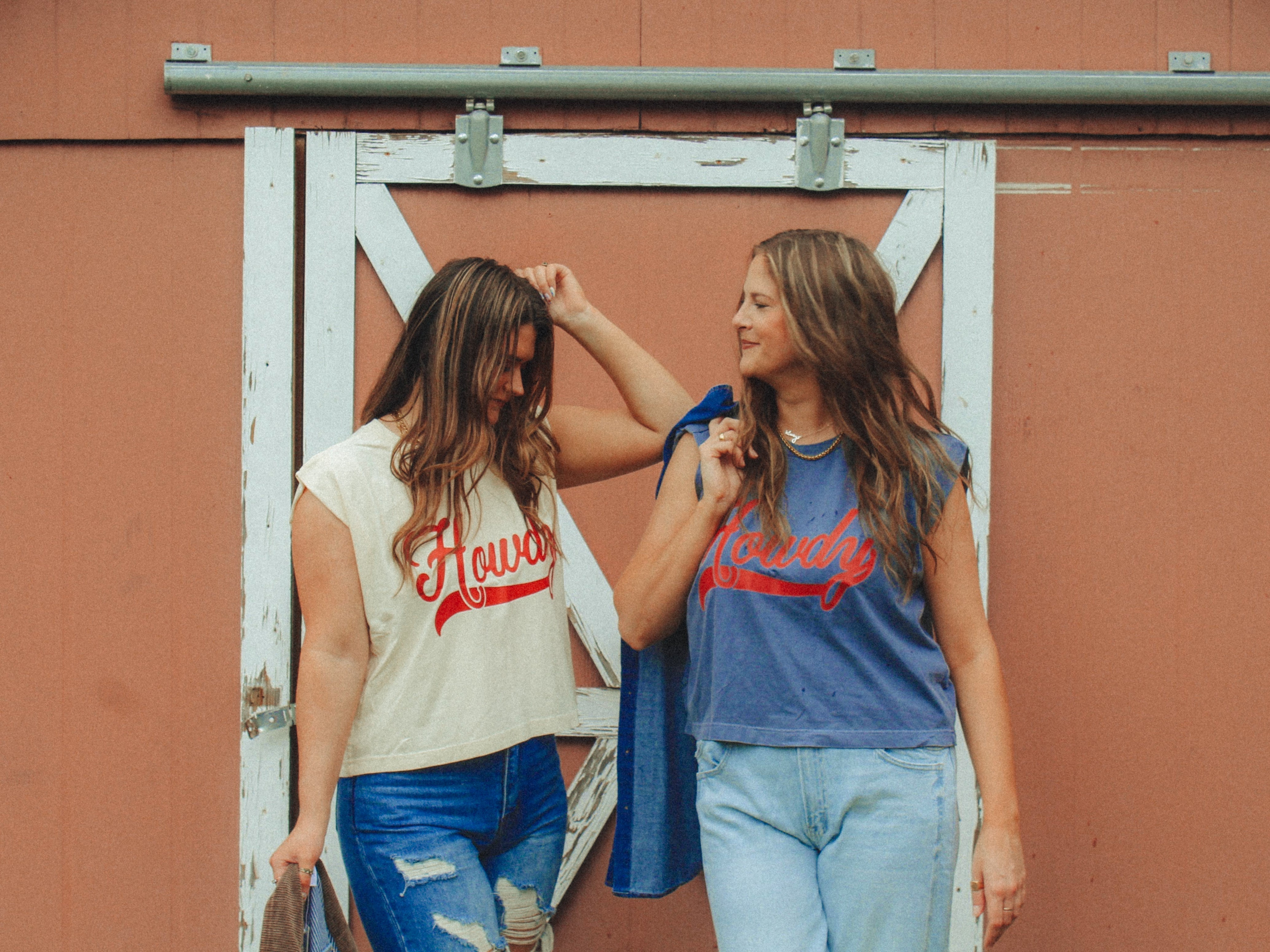 Underground Original Design: Howdy, Western Vintage Cropped Muscle Tank
