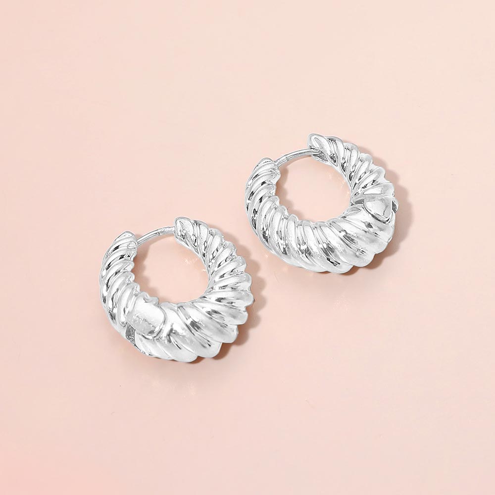 Ribbed Metal Huggie Hoop Earrings