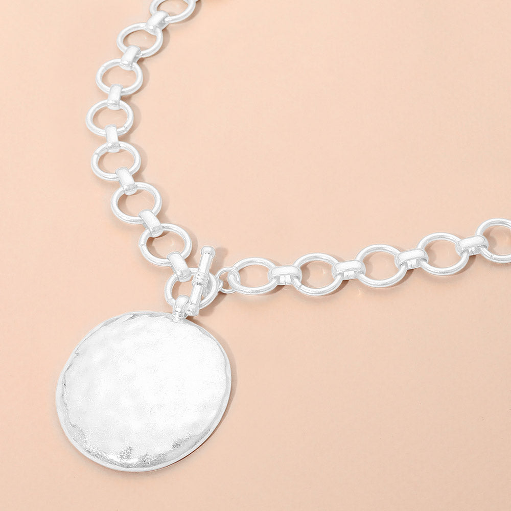 Hammered Metal Disc Pendant Accent Chunky Chain Necklace
