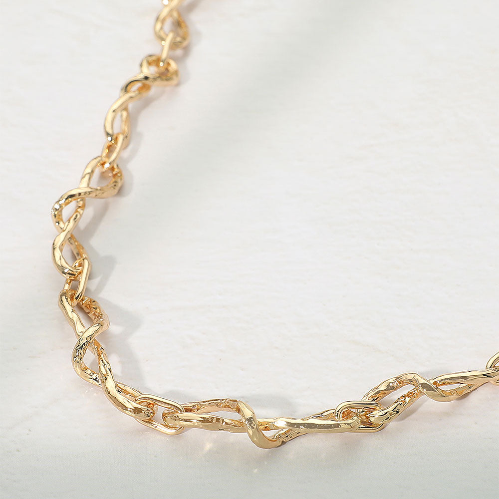 Metal Twisted Irregular Chain Necklace