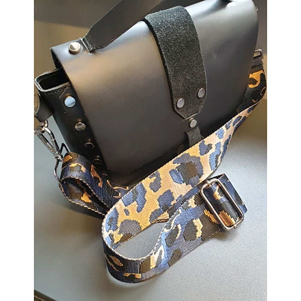 Steer Head Pointed Bag Strap