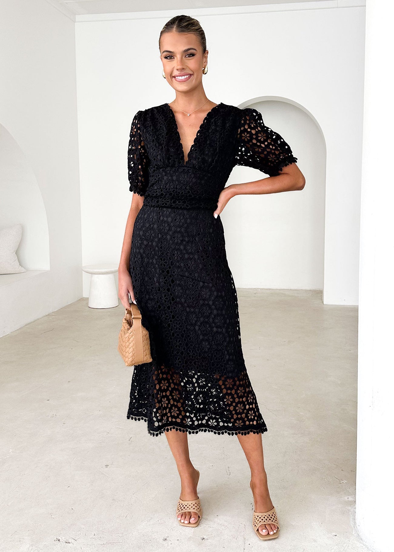Dress skirt V-neck sexy waist solid color lace hollow dress