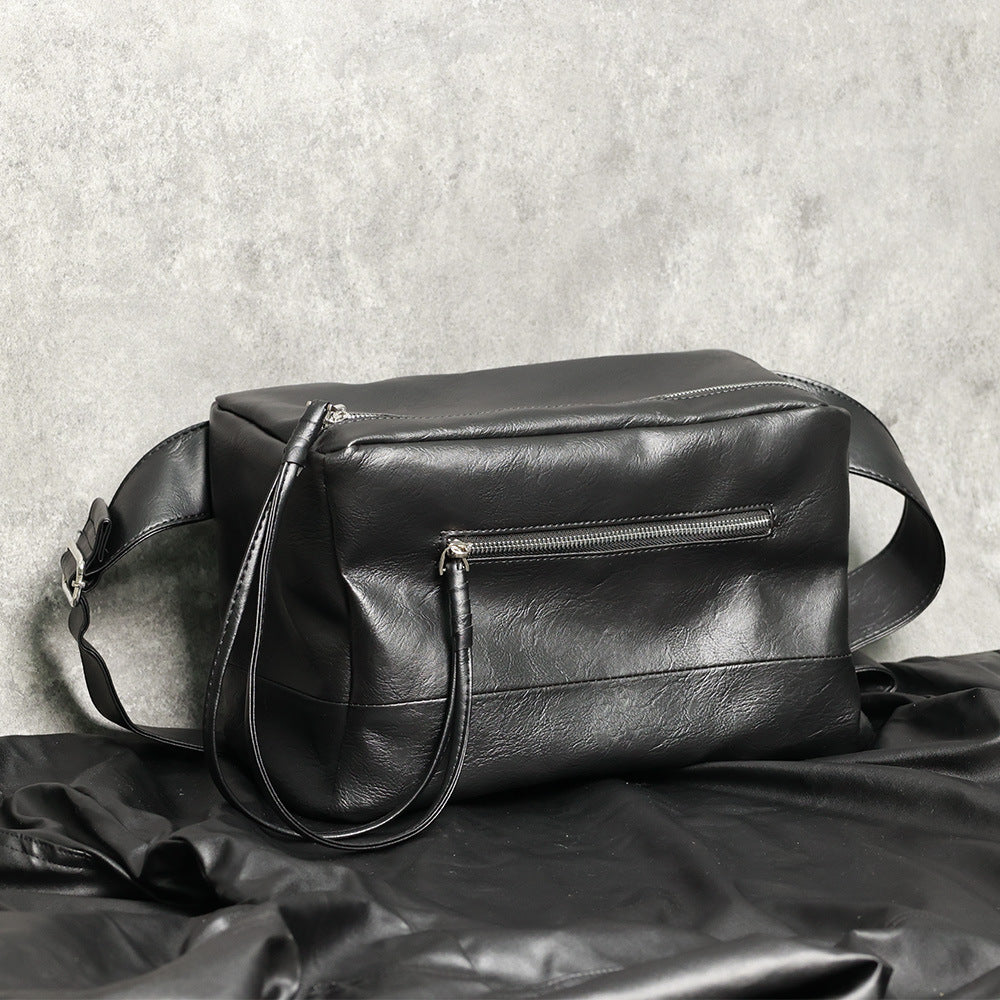 Shoulder bag men, large capacity casual mail carrier crossbody bag, sports tooling bag, men's bag crossbody bag small