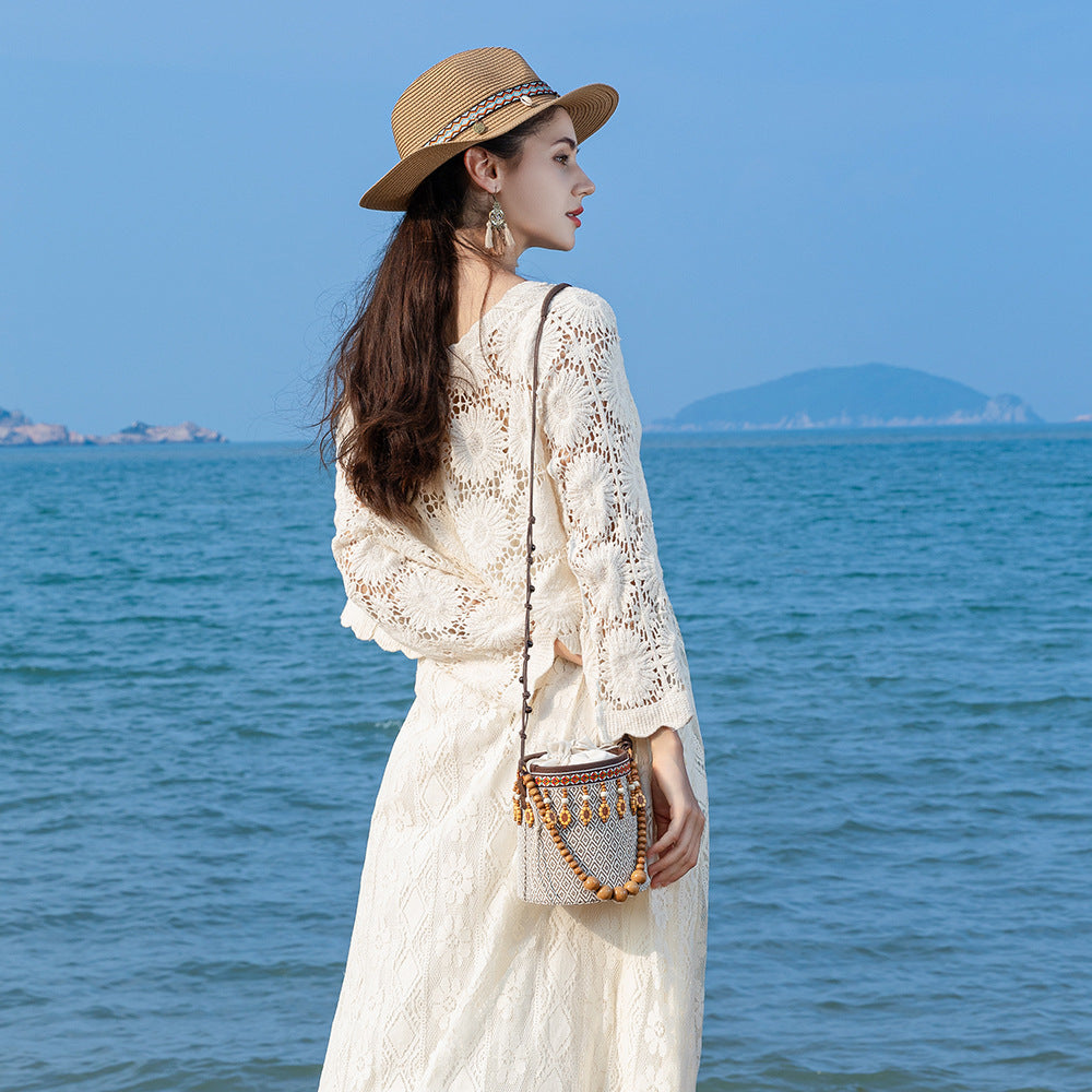 Bohemian small straw bag, seaside vacation mini bucket bag, leisure travel shoulder bag, small woven bag women hobo
