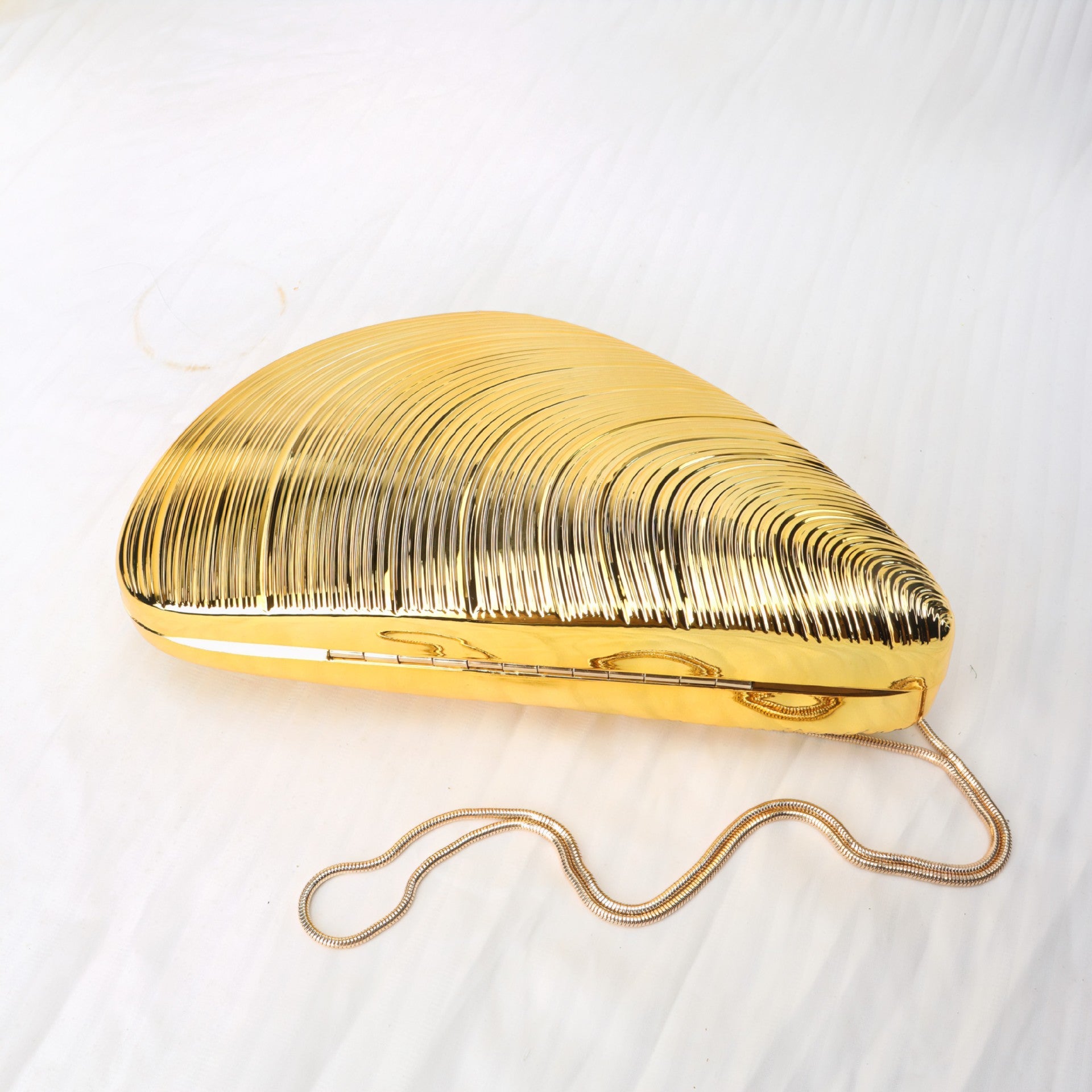 Gold Neocrylic Dinner Bag Shell Dinner Bag Crossbody Chain Shinny evening Clutch Purse Party, Prom Bag, Party Purse, Prom Bags Clutch,