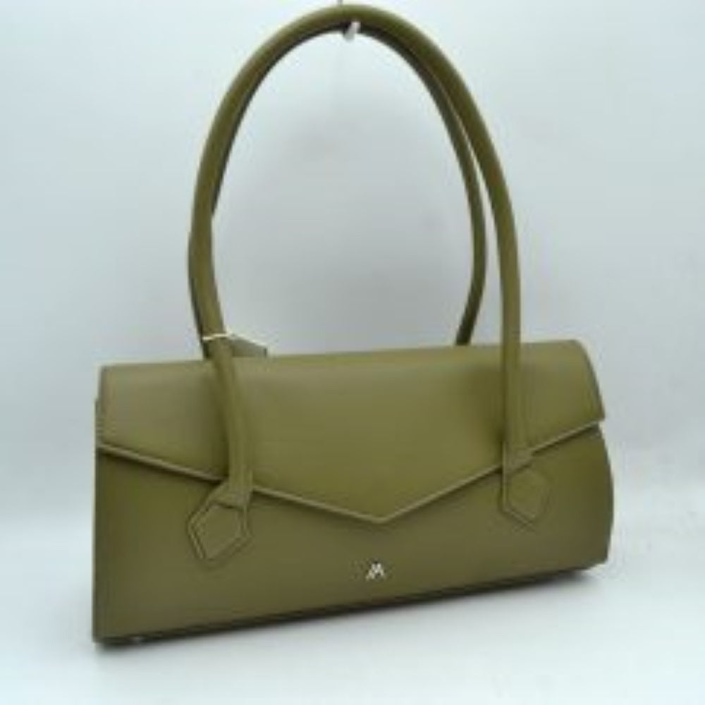 Minimalist Structured Shoulder Bag with Envelope Flap