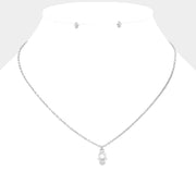 Hamsa hand pendant necklace
