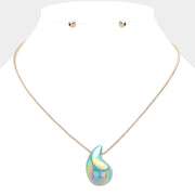 Metallic Teardrop Pendant Necklace