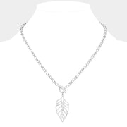 Cut Out Metal Leaf Pendant Toggle Necklace