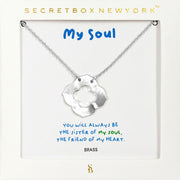 SECRET BOX_Brass Metal Quatrefoil Pendant Necklace